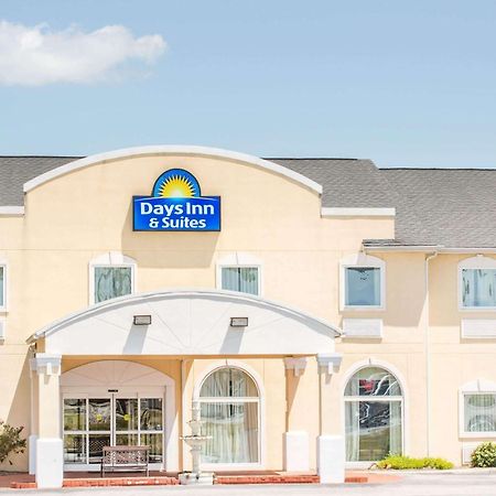 Days Inn & Suites By Wyndham Swainsboro Dış mekan fotoğraf