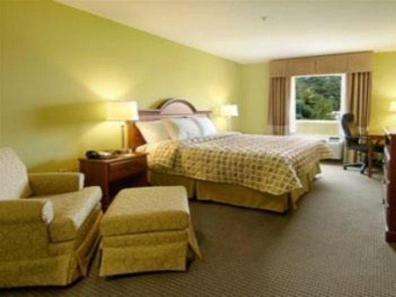 Days Inn & Suites By Wyndham Swainsboro Dış mekan fotoğraf